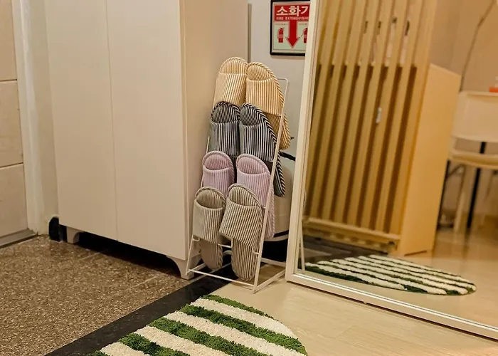 Casa vacanze Mid-century Style - Near Kspo Dome, Flat Walk, Family & Group, Up To 6 Guests, Jamsil, Lotte World, Free Luggage Storage Seul