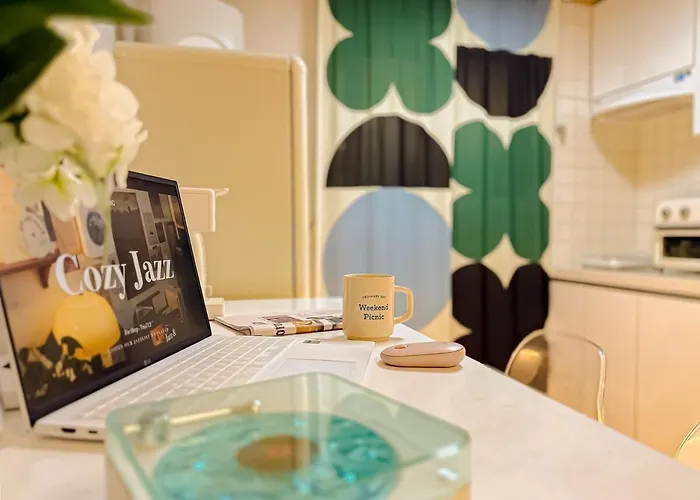Casa vacanze Mid-century Style - Near Kspo Dome, Flat Walk, Family & Group, Up To 6 Guests, Jamsil, Lotte World, Free Luggage Storage