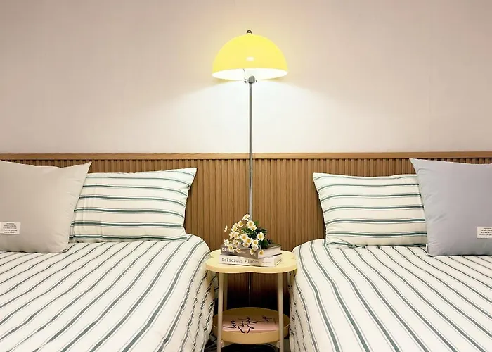 Casa vacanze Mid-century Style - Near Kspo Dome, Flat Walk, Family & Group, Up To 6 Guests, Jamsil, Lotte World, Free Luggage Storage Seul