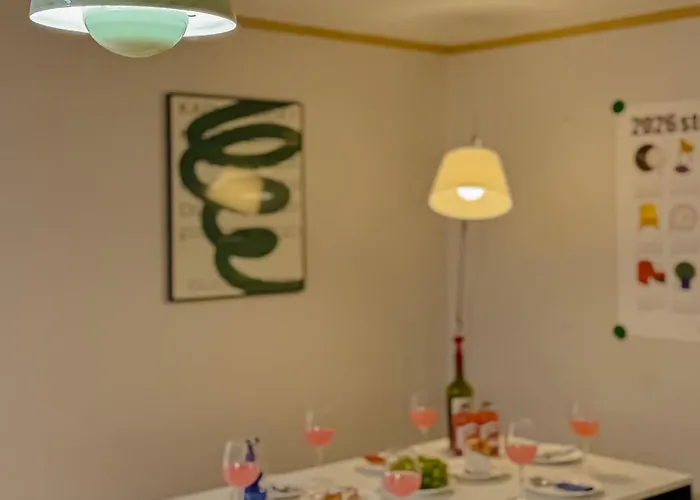 Casa vacanze Mid-century Style - Near Kspo Dome, Flat Walk, Family & Group, Up To 6 Guests, Jamsil, Lotte World, Free Luggage Storage