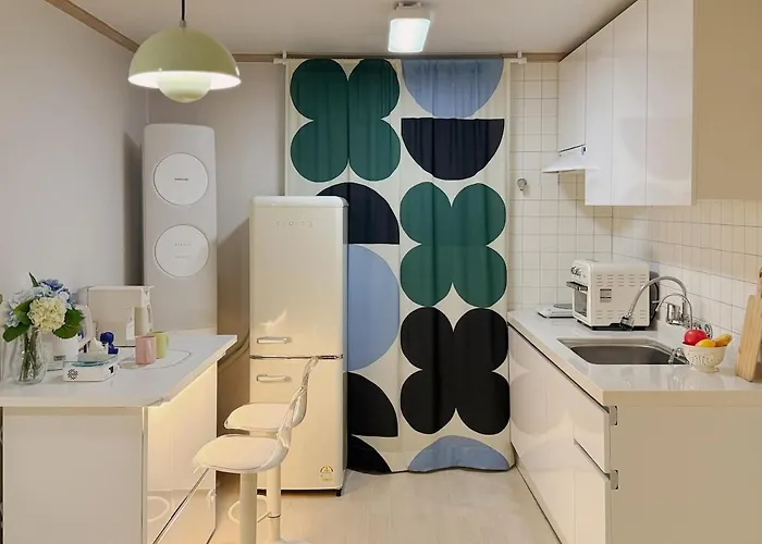 Casa vacanze Mid-century Style - Near Kspo Dome, Flat Walk, Family & Group, Up To 6 Guests, Jamsil, Lotte World, Free Luggage Storage Seul