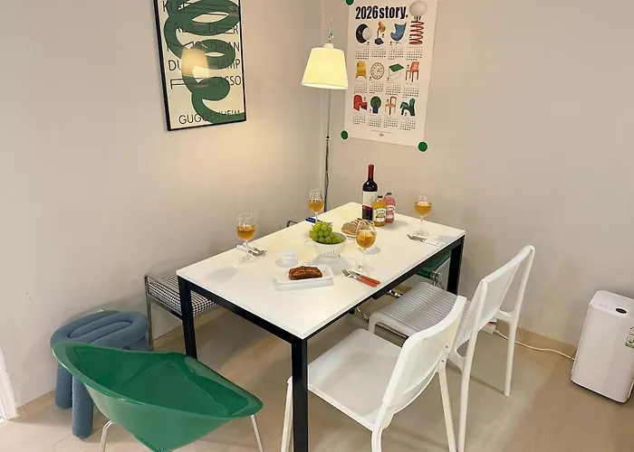 Mid-century Style - Near Kspo Dome, Flat Walk, Family & Group, Up To 6 Guests, Jamsil, Lotte World, Free Luggage Storage * Seul