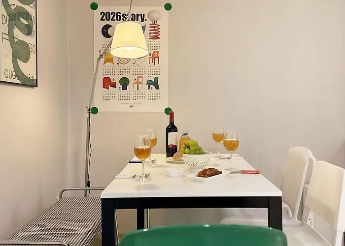 Mid-century Style - Near Kspo Dome, Flat Walk, Family & Group, Up To 6 Guests, Jamsil, Lotte World, Free Luggage Storage